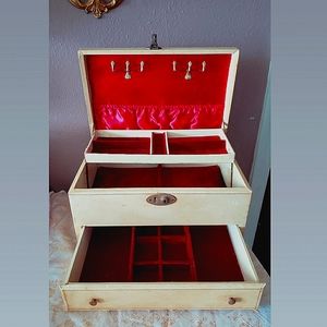 Vtg Jewelry Box